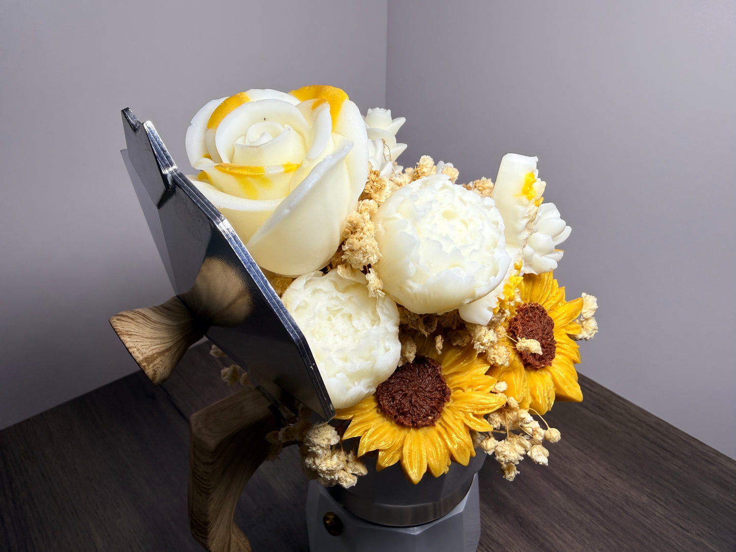 Scented Candle Flower Bouquet in White Coffee Maker