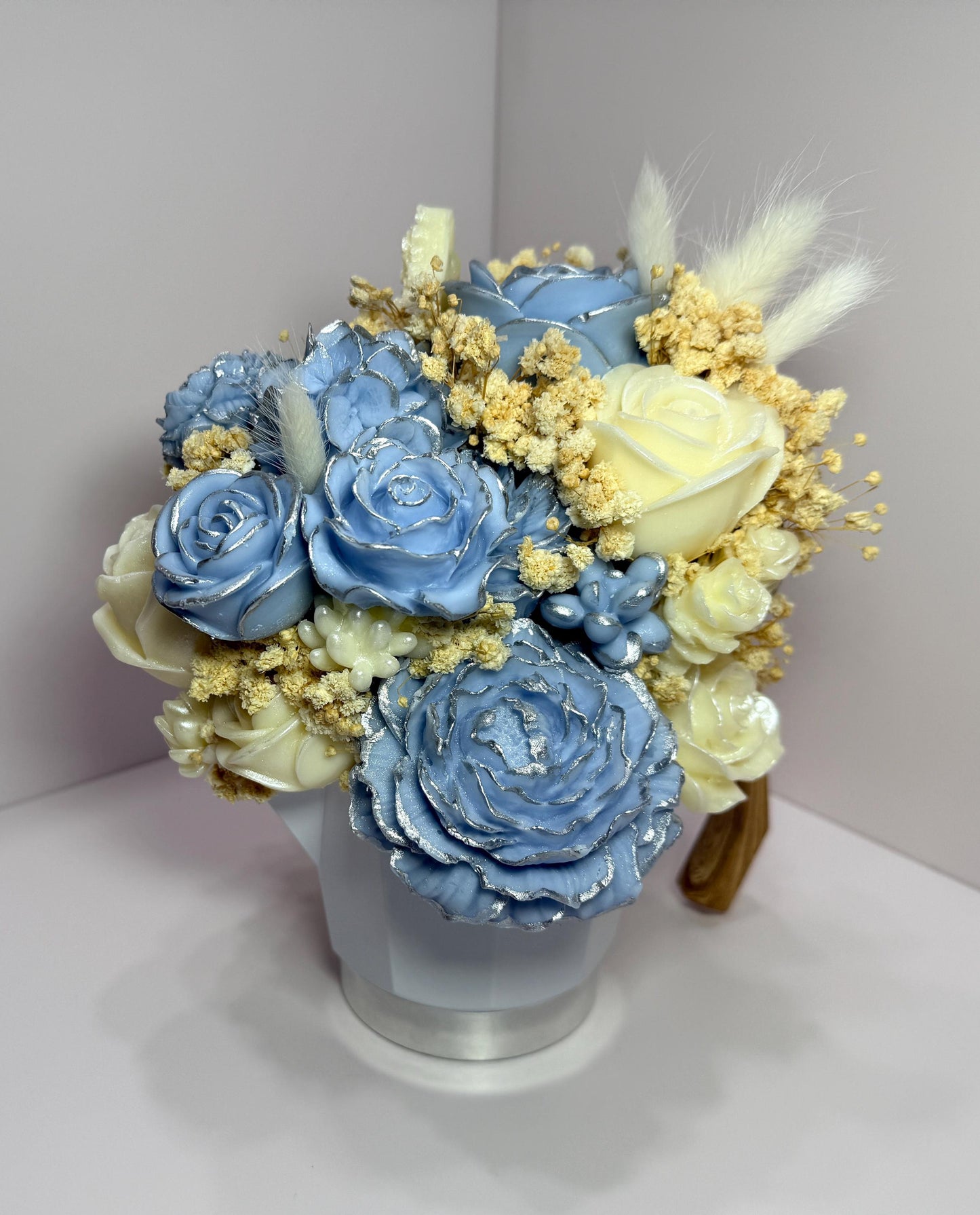 Handcrafted Floral Wax Coffee Maker Bouquet Candle: Sculpted Blooms, Scented Home Decor