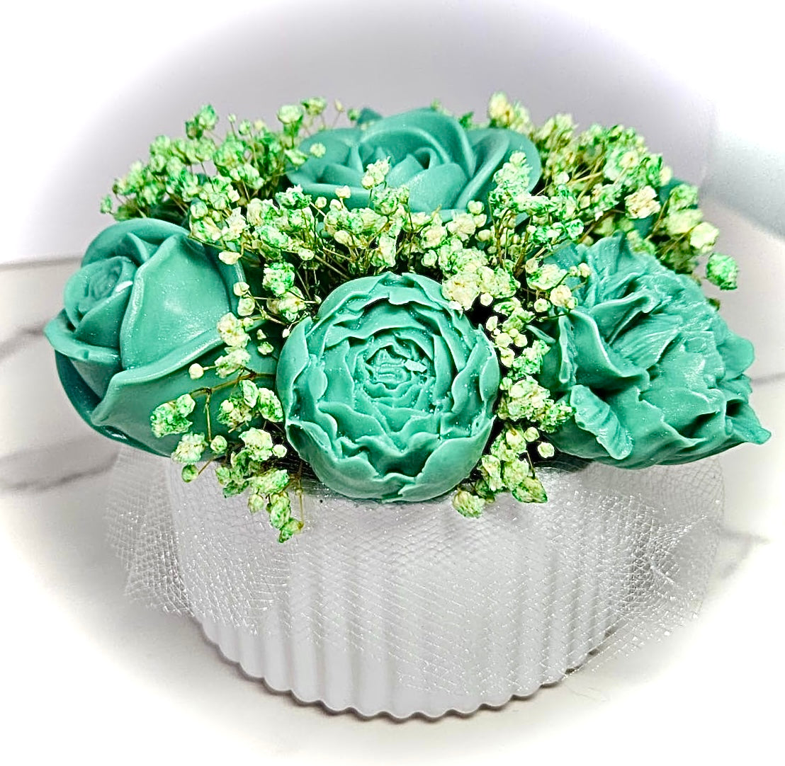 Handcrafted Floral Candle Bouquet – Custom Color & Scent image 0