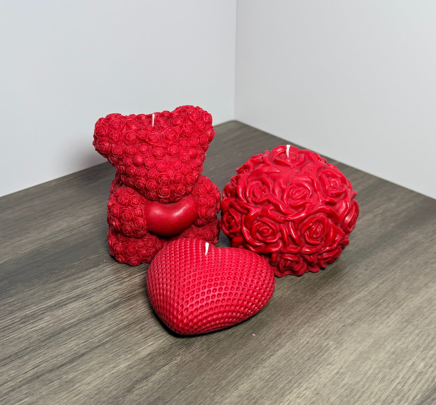 Romantic Trio – Sculpted Wax Candle Figures Set