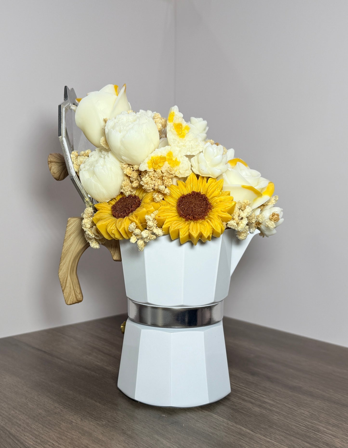 Scented Candle Flower Bouquet in White Coffee Maker