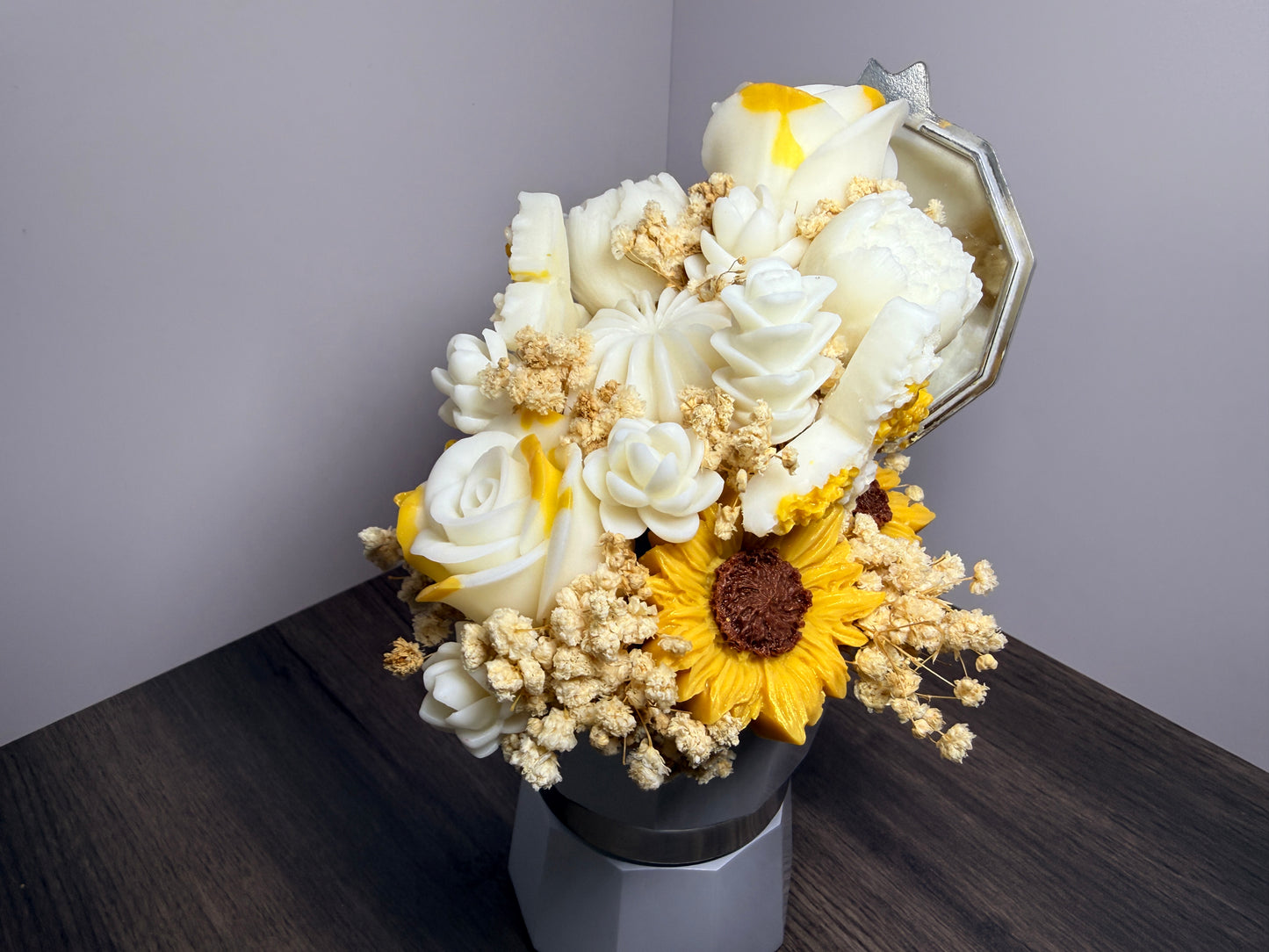 Scented Candle Flower Bouquet in White Coffee Maker