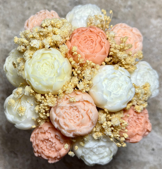 🌸 Velvet Bloom – Candle Scented Ruby Rouge Bouquet image 0